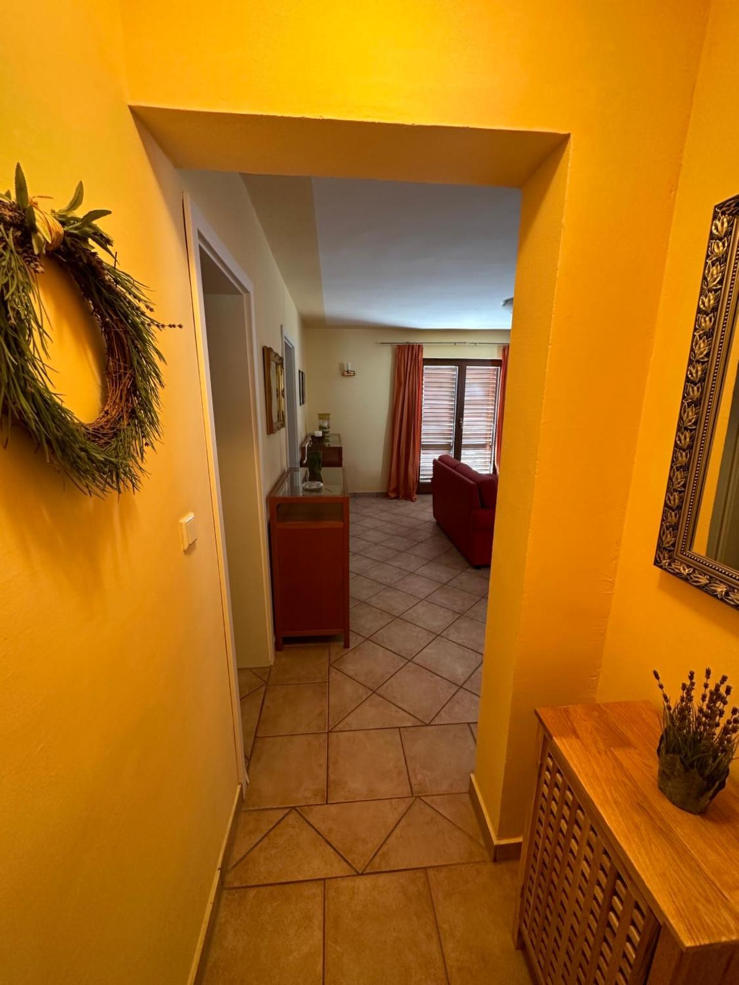 דראגה Apartment Mona 1, Fantastischer Meerblick מראה חיצוני תמונה